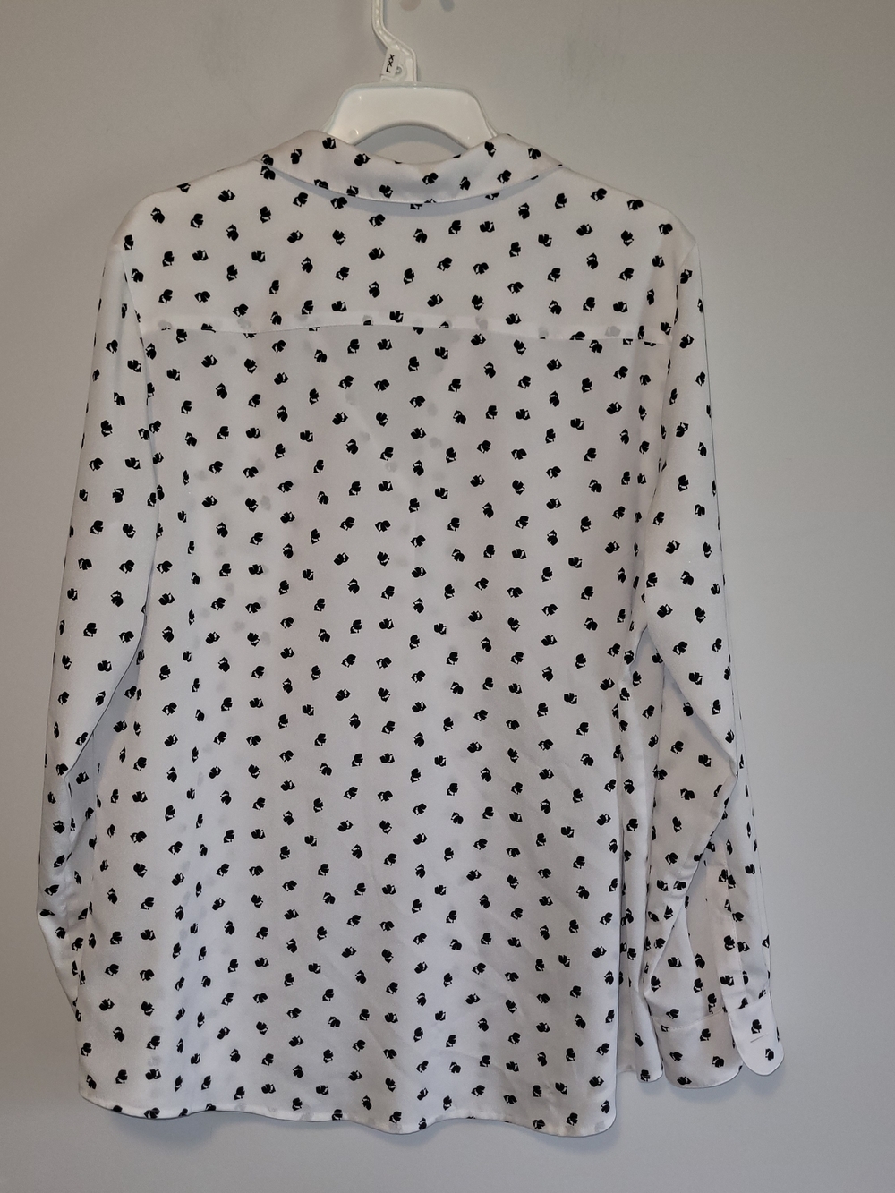 Karl Lagerfeld Paris Printed Blouse White Black Size Large Chic Top - Picture 7 of 7